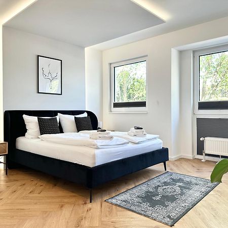 Modern Apartment - Fuer Freunde & Familien, Stadtnah, Parkplatz, E-Ladestation, Gitterbox Fuer Fahrraeder, Fitnessstudio, Digitale Gaestemappe Mit Restaurant- Und Unternehmenstipps Koblenc Exteriér fotografie