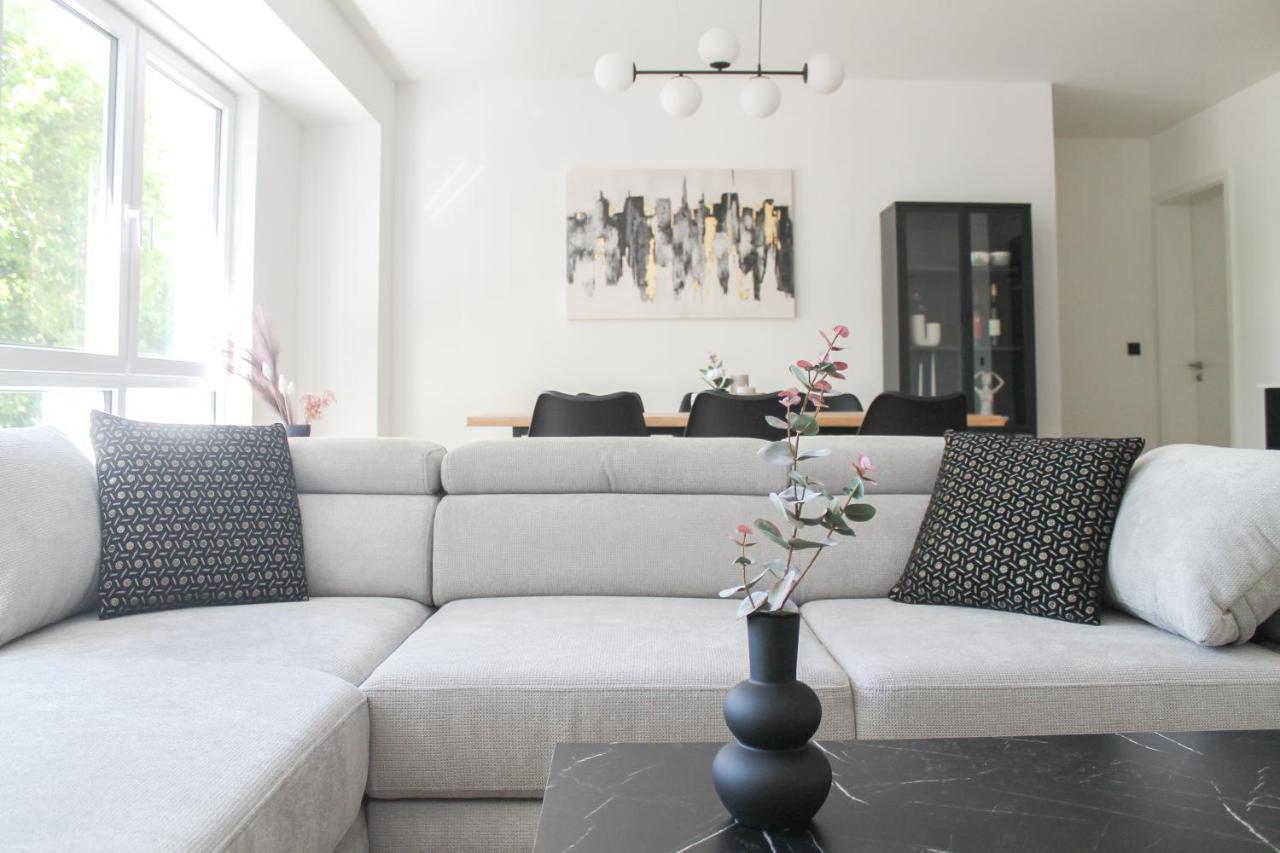 Modern Apartment - Fuer Freunde & Familien, Stadtnah, Parkplatz, E-Ladestation, Gitterbox Fuer Fahrraeder, Fitnessstudio, Digitale Gaestemappe Mit Restaurant- Und Unternehmenstipps Koblenc Exteriér fotografie